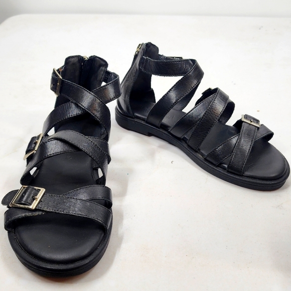 Carmela Love For Leather Strappy Gladiator Buckle Sandals 37 7 - Picture 3 of 7